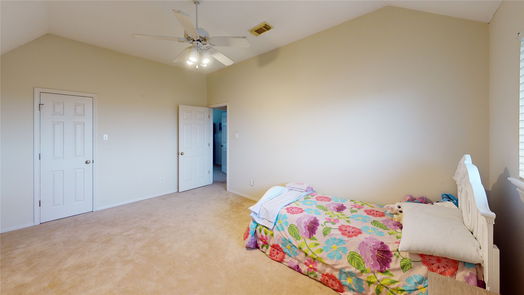 Lake Jackson 2-story, 5-bed 216 River Oaks Drive-idx