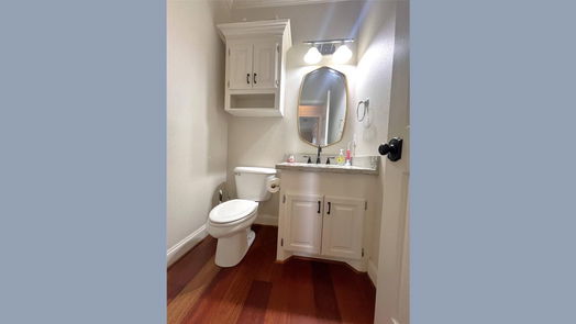 Lake Jackson 2-story, 5-bed 216 River Oaks Drive-idx