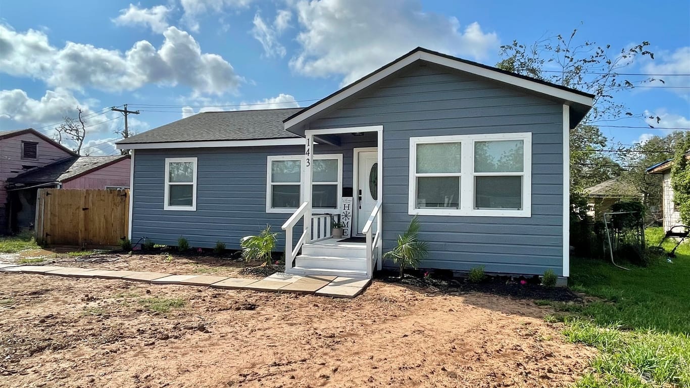 Lake Jackson null-story, 3-bed 143 Huisache Street-idx