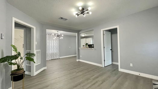 Lake Jackson null-story, 3-bed 143 Huisache Street-idx