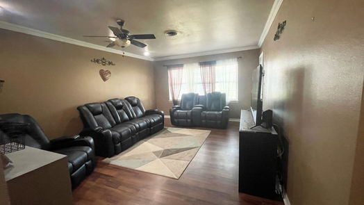 Lake Jackson null-story, 3-bed 111 Meadowbrook-idx