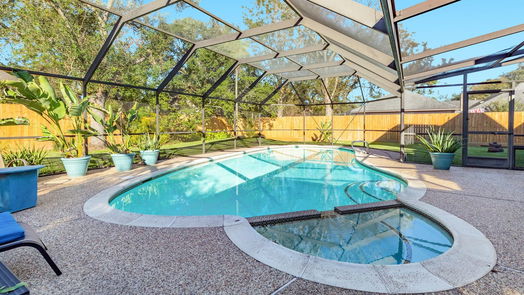 Lake Jackson 2-story, 4-bed 117 Strawberry Drive-idx