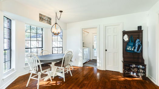 Lake Jackson 2-story, 4-bed 117 Strawberry Drive-idx