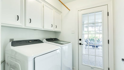 Lake Jackson 2-story, 4-bed 117 Strawberry Drive-idx