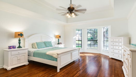 Lake Jackson 2-story, 4-bed 117 Strawberry Drive-idx