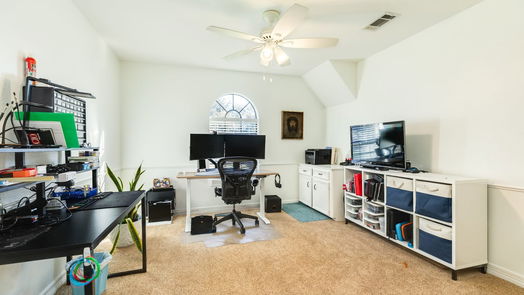 Lake Jackson 2-story, 4-bed 117 Strawberry Drive-idx