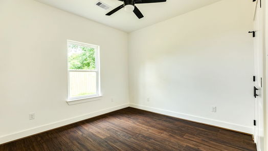 Lake Jackson null-story, 3-bed 120 Honeysuckle Street-idx