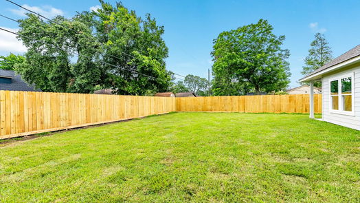 Lake Jackson null-story, 3-bed 120 Honeysuckle Street-idx