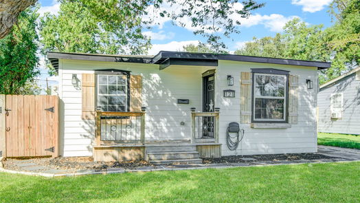 Lake Jackson null-story, 2-bed 121 Huisache Street-idx