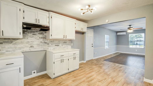 Lake Jackson null-story, 2-bed 121 Huisache Street-idx
