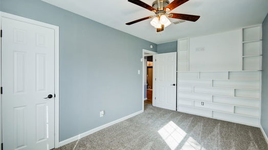 Lake Jackson null-story, 2-bed 121 Huisache Street-idx