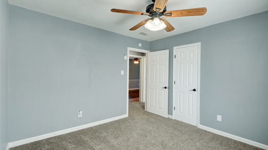 Lake Jackson null-story, 2-bed 121 Huisache Street-idx