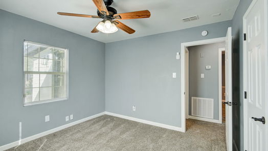 Lake Jackson null-story, 2-bed 121 Huisache Street-idx