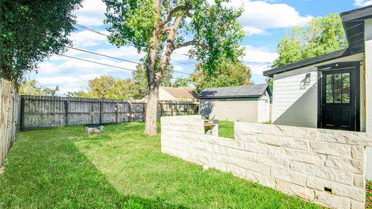 Lake Jackson null-story, 2-bed 121 Huisache Street-idx