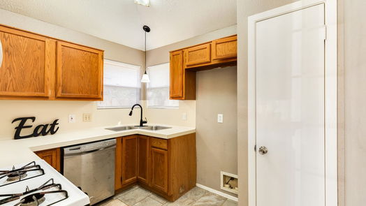 Lake Jackson null-story, 3-bed 119 Cacao Street-idx