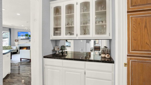 Lake Jackson 2-story, 4-bed 125 Paint Brush Street-idx