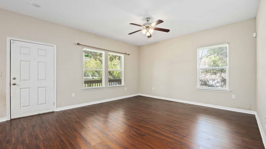 La Marque 1-story, 4-bed 1612 Travis Court-idx
