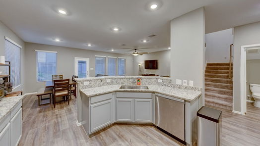 La Marque 2-story, 5-bed 719 Willow Harbor Lane-idx