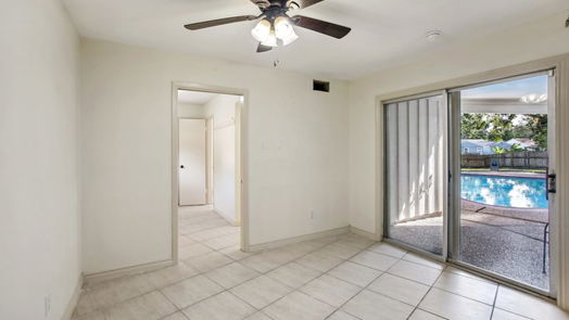 La Marque null-story, 4-bed 2215 Carriage Lane-idx