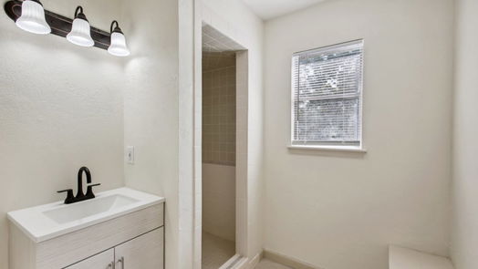 La Marque null-story, 4-bed 2215 Carriage Lane-idx
