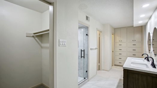 La Marque null-story, 4-bed 2215 Carriage Lane-idx