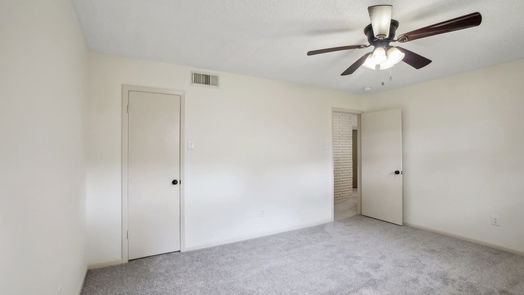 La Marque null-story, 4-bed 2215 Carriage Lane-idx
