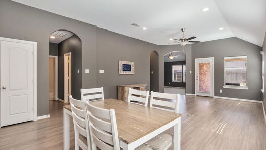 Texas City 1-story, 3-bed 12417 Berberry Drive-idx