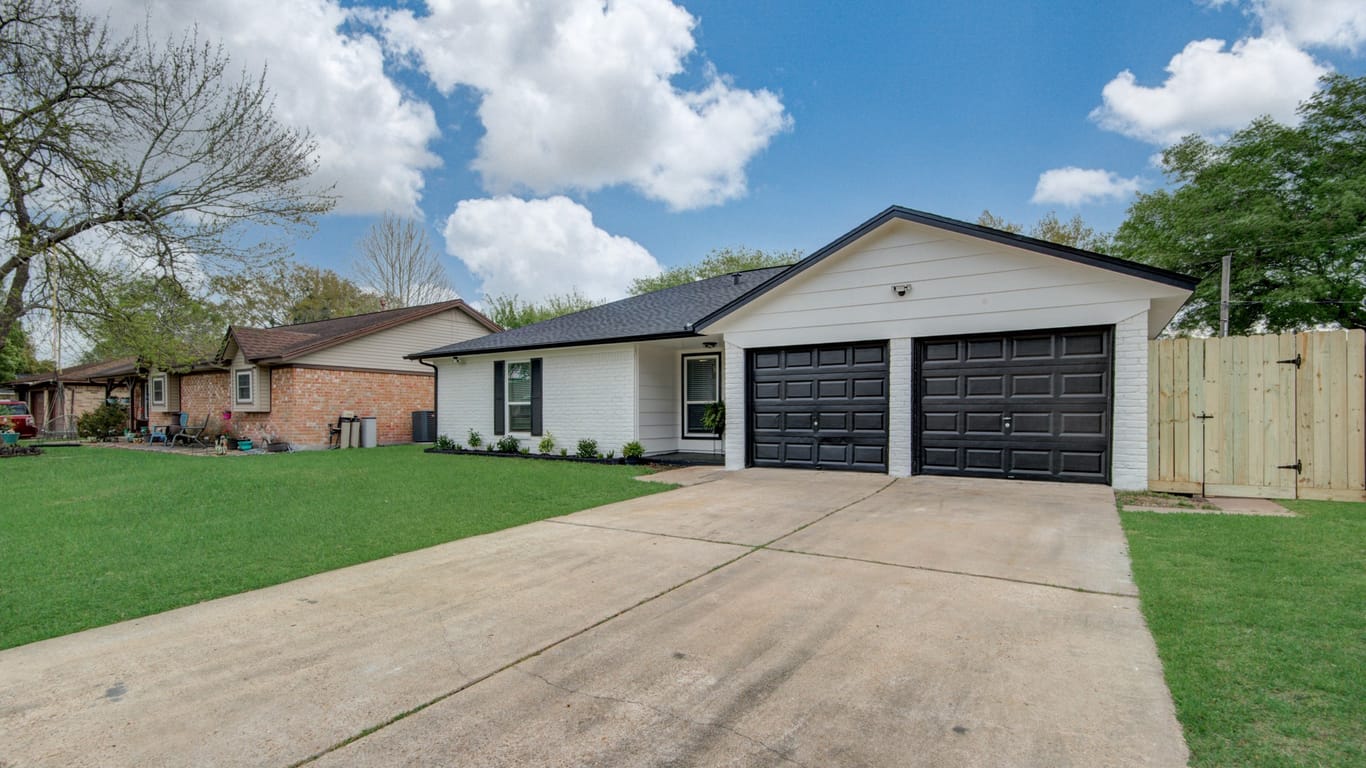 La Porte 1-story, 3-bed 10106 Catlett Lane-idx