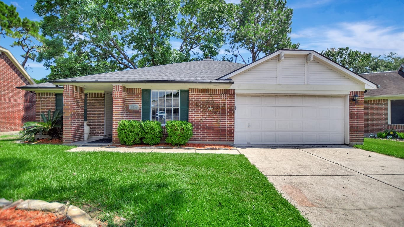 La Porte 1-story, 3-bed 10924 Graywood Court-idx