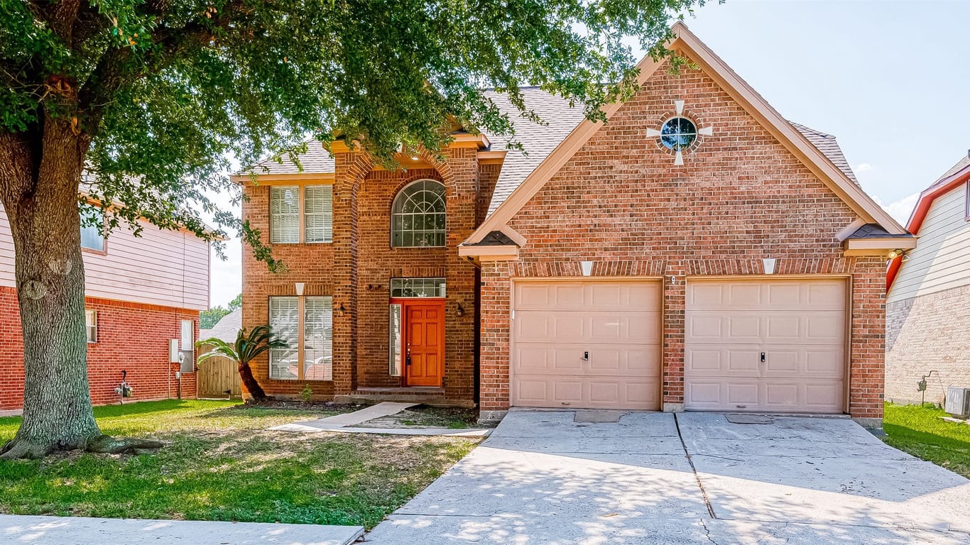 La Porte 2-story, 4-bed 3522 Brookwood Drive-idx