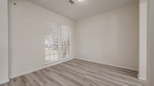 La Porte 2-story, 4-bed 3522 Brookwood Drive-idx