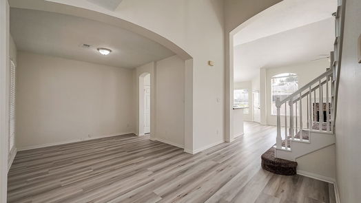 La Porte 2-story, 4-bed 3522 Brookwood Drive-idx