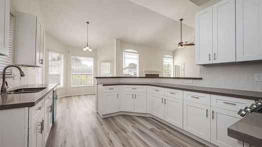 La Porte 2-story, 4-bed 3522 Brookwood Drive-idx