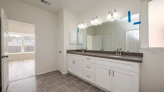 La Porte 2-story, 4-bed 3522 Brookwood Drive-idx