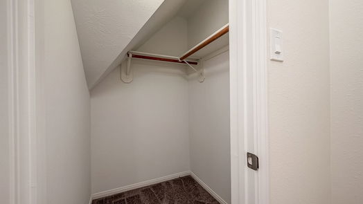 La Porte 2-story, 4-bed 3522 Brookwood Drive-idx