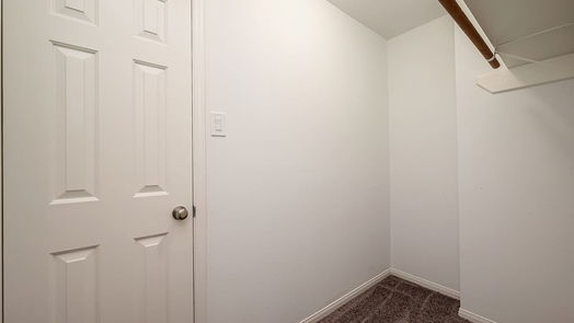 La Porte 2-story, 4-bed 3522 Brookwood Drive-idx