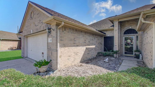 La Porte 1-story, 3-bed 113 Kevin Court-idx