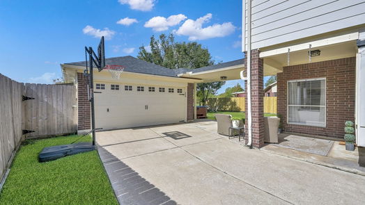 La Porte 2-story, 4-bed 11006 Mesquite Drive-idx