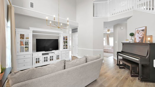 La Porte 2-story, 4-bed 11006 Mesquite Drive-idx