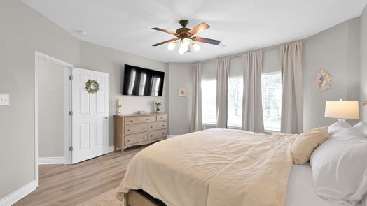 La Porte 2-story, 4-bed 11006 Mesquite Drive-idx