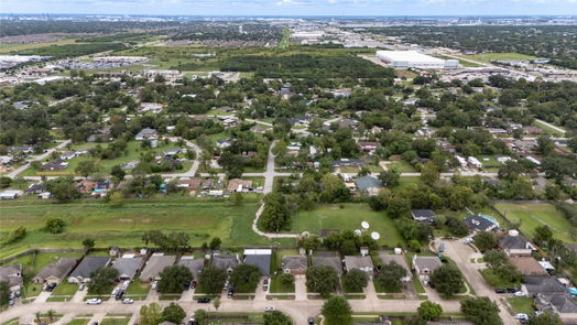 La Porte 2-story, 4-bed 9326 Wichita Drive-idx