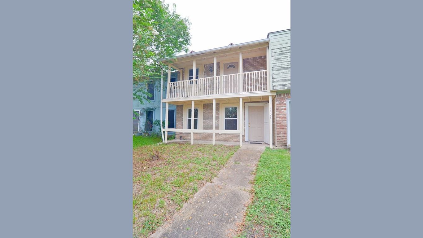 La Porte 2-story, 2-bed 8326 Oakhaven Road-idx