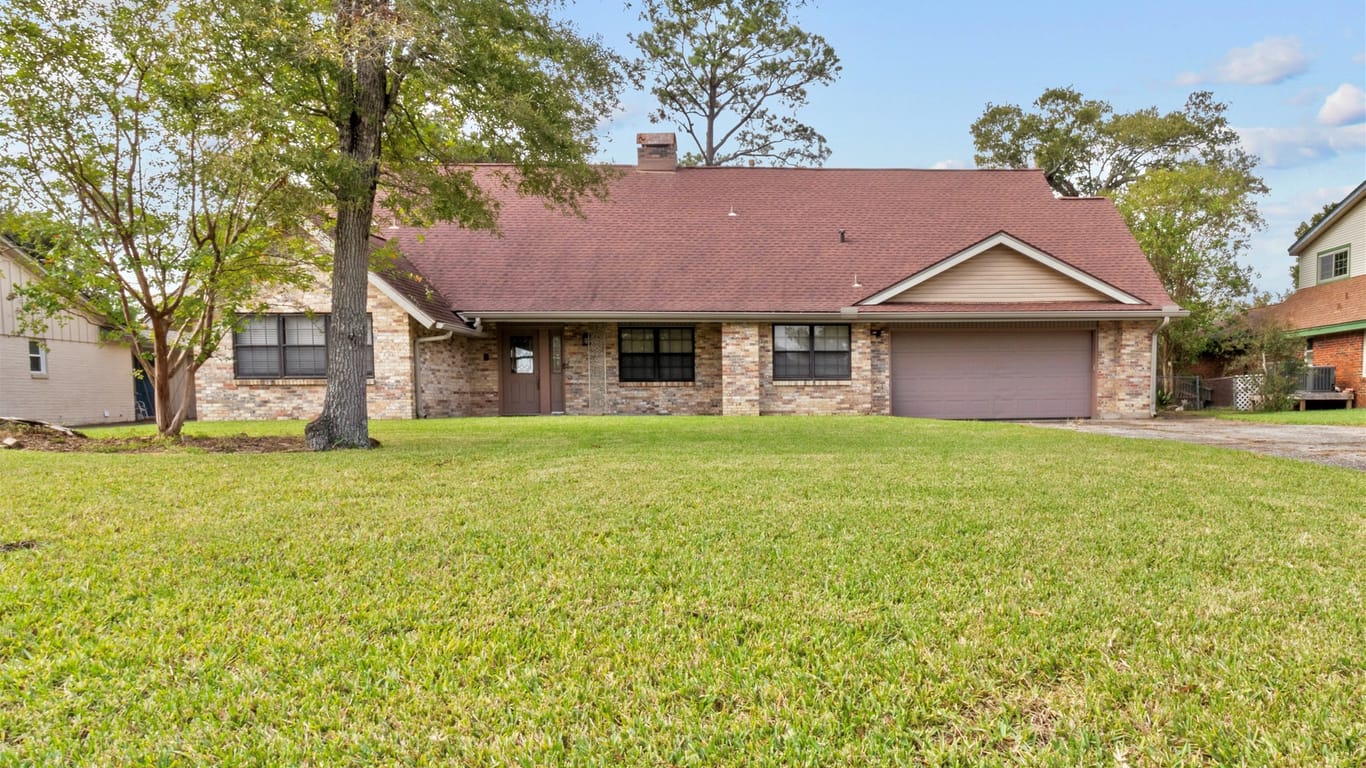 La Porte 2-story, 5-bed 3110 Lazy Pine Lane-idx