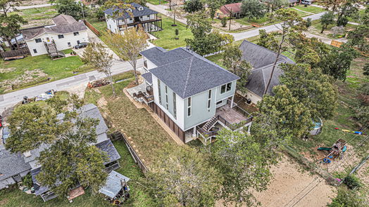 Shoreacres 3-story, 4-bed 605 Baywood Street-idx