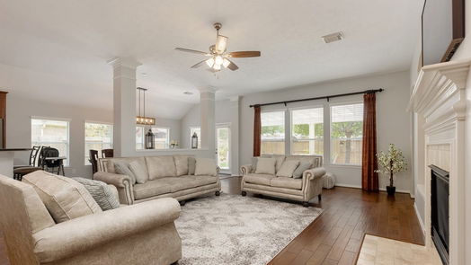 League City null-story, 4-bed 2111 Bayou Cove Lane-idx