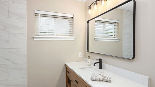 League City 1-story, 3-bed 2020 Williamsburg Court N-idx
