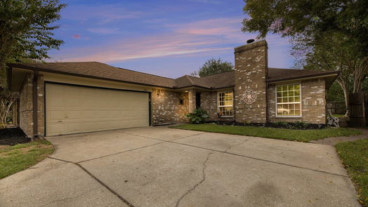 League City 1-story, 3-bed 2921 Laurelridge Drive-idx