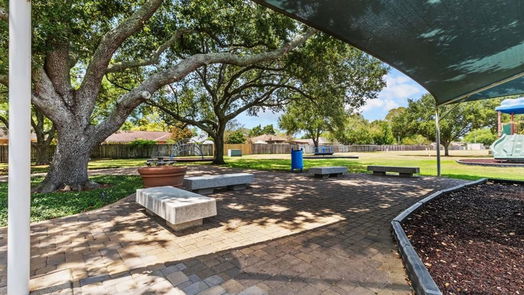 League City 1-story, 3-bed 2921 Laurelridge Drive-idx