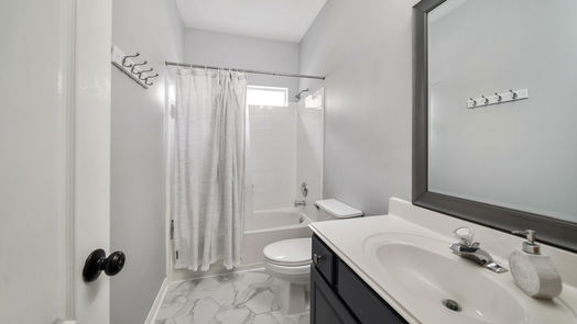 League City 2-story, 4-bed 4512 Waverly Canyon Lane-idx