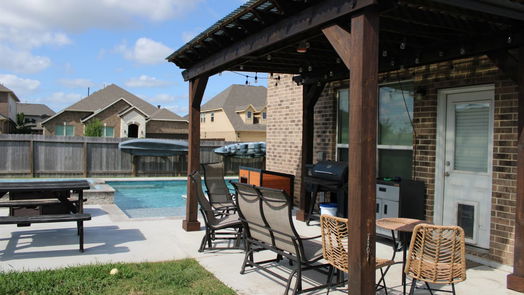 League City 2-story, 4-bed 708 Applewood Drive-idx